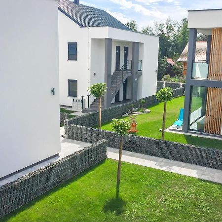 Apartma Mariposa Banovci Luaran gambar
